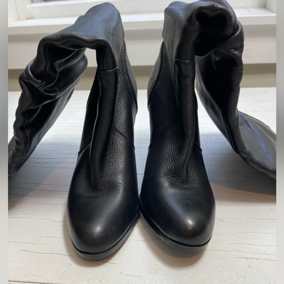 Sofft Size 6.5M Black Belfast Slouch Boot - Picture 4 of 7